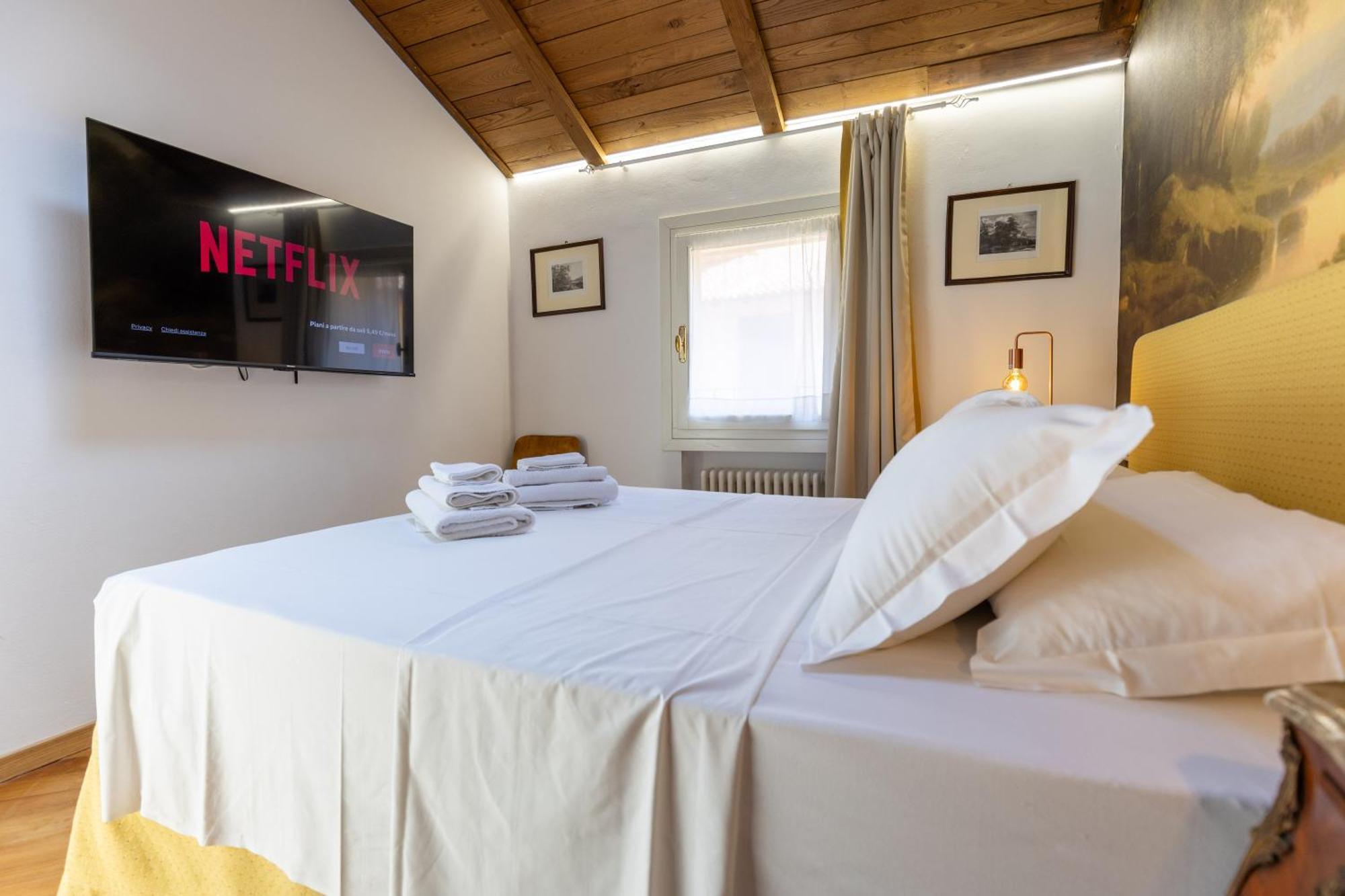 Frassinago Deluxe Suites-Bolognarooms ภายนอก รูปภาพ