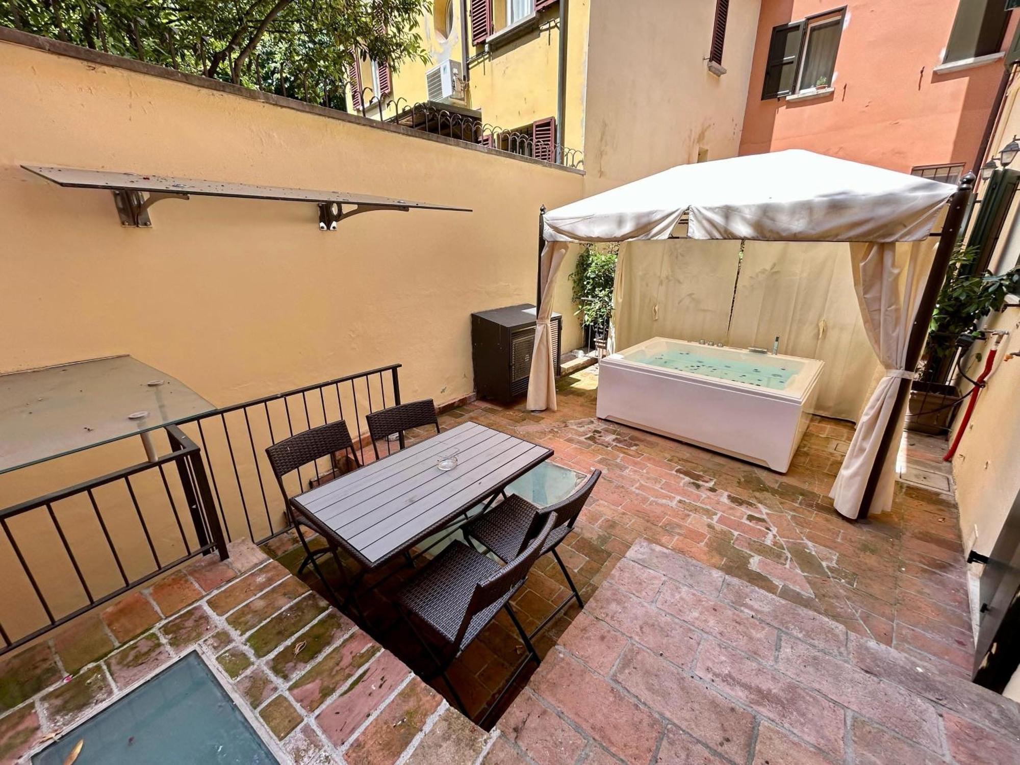 Frassinago Deluxe Suites-Bolognarooms ภายนอก รูปภาพ